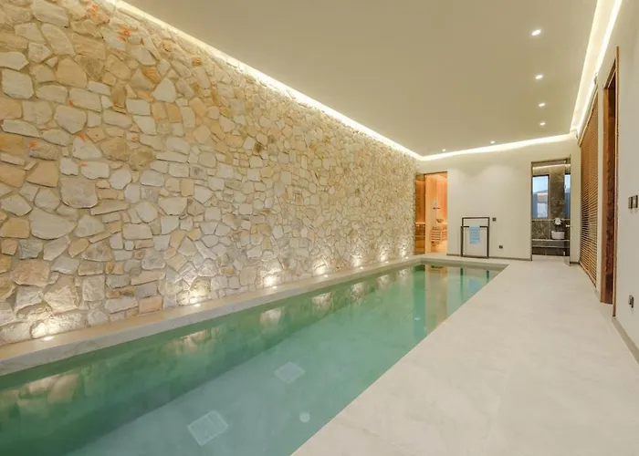 فيلة Kargi'da Lueks Silence 2 *