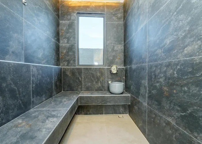 Kargi'da Lueks Silence 2 فتحية